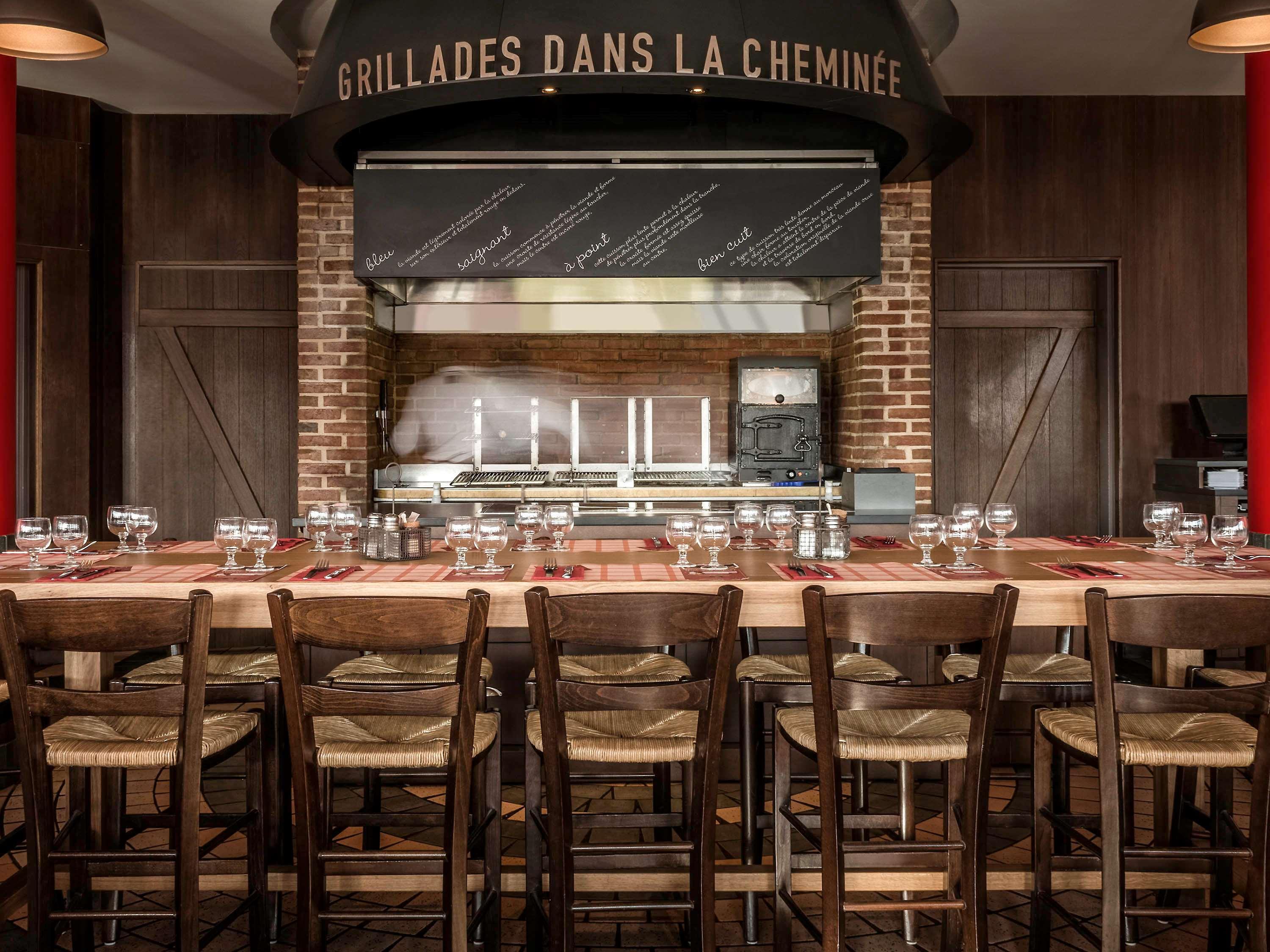 Ibis Paris La Defense Hotel 3*