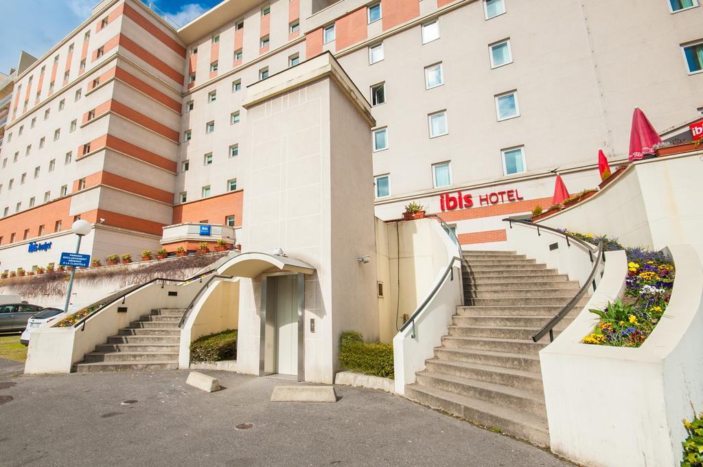Ibis Paris La Defense Courbevoie