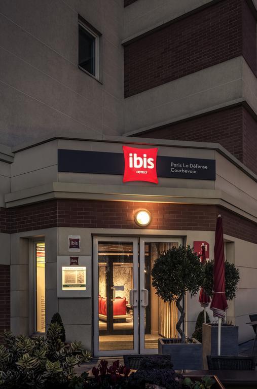 Hotel Ibis Paris La Defense